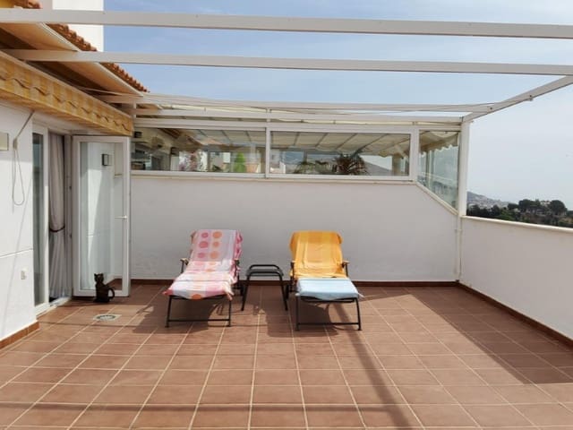 3 makuuhuone Huoneisto myytävänä paikassa Benalmadena Costa, Benalmádena mukana uima-altaan 
autotalli - 510 000 € (Ref: 9576487)