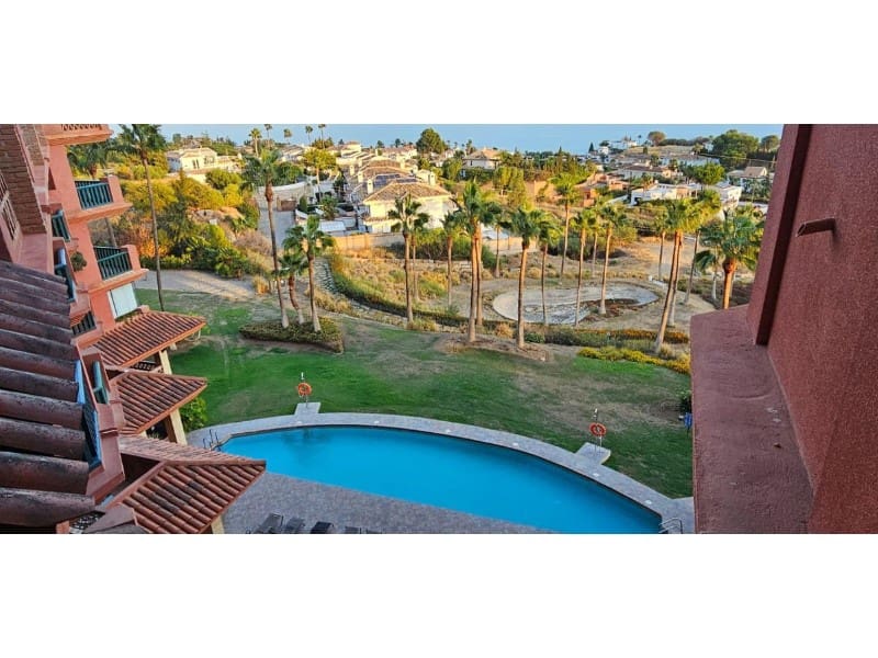 Apartamento de 3 habitaciones en Fuengirola en venta con piscina - 550.000 € (Ref: 9576488)