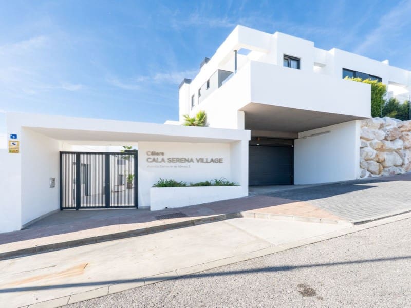 Casa de 4 habitaciones en Mijas en venta con piscina garaje - 899.000 € (Ref: 9576493)