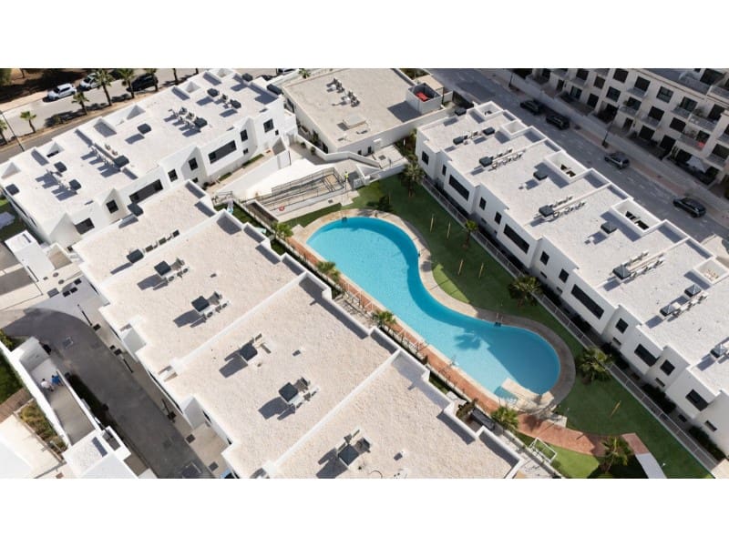 Casa de 4 habitaciones en Mijas en venta con piscina garaje - 899.000 € (Ref: 9576493)