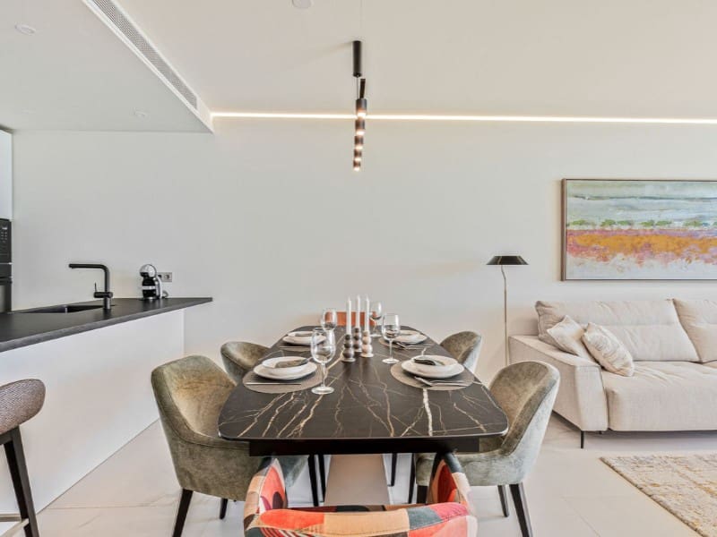 2 soverom Leilighet til salgs i Fuengirola med svømmebasseng garasje - € 799 000 (Ref: 9576494)