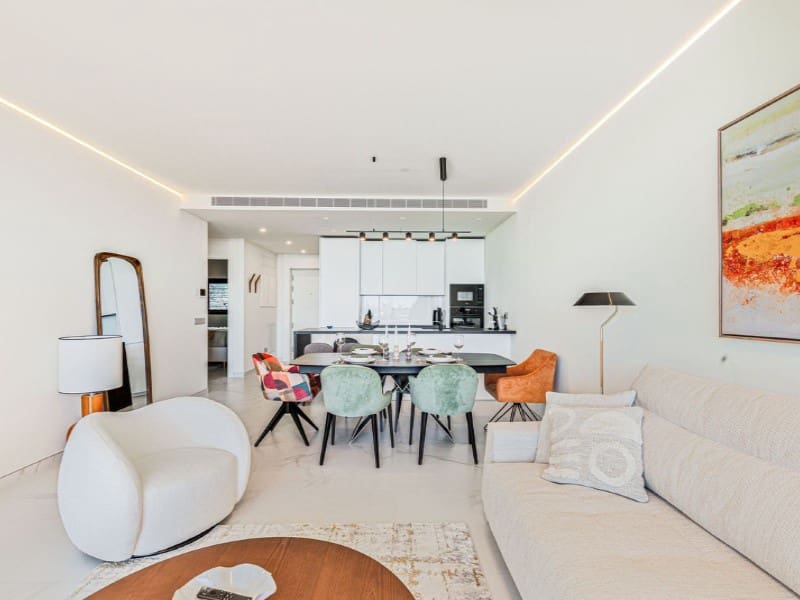 2 soverom Leilighet til salgs i Fuengirola med svømmebasseng garasje - € 799 000 (Ref: 9576494)