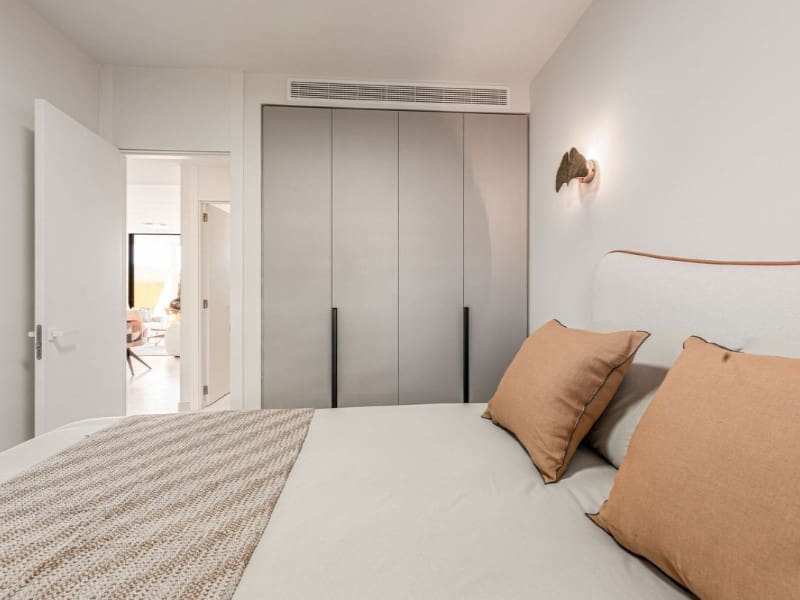 2 soverom Leilighet til salgs i Fuengirola med svømmebasseng garasje - € 799 000 (Ref: 9576494)