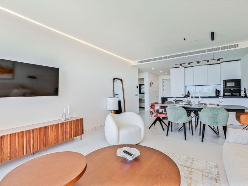 2 soverom Leilighet til salgs i Fuengirola med svømmebasseng garasje - € 799 000 (Ref: 9576494)