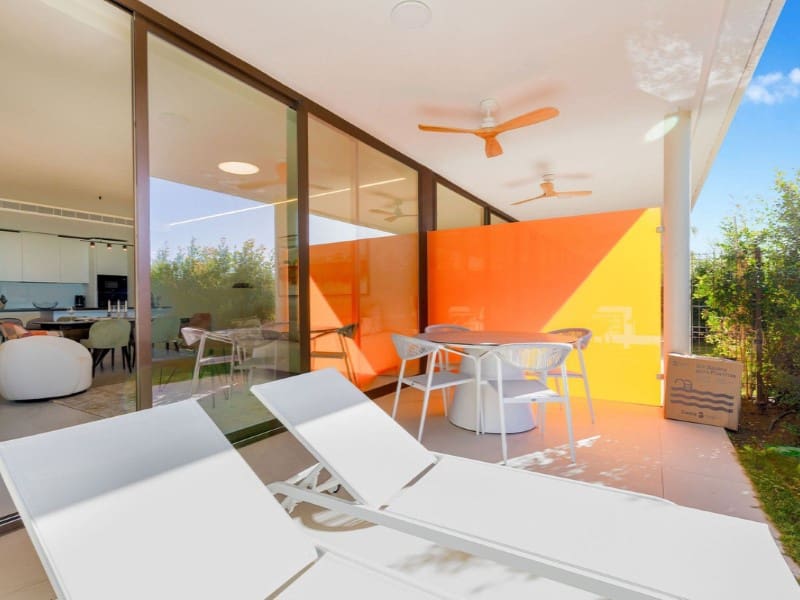 2 soverom Leilighet til salgs i Fuengirola med svømmebasseng garasje - € 799 000 (Ref: 9576494)