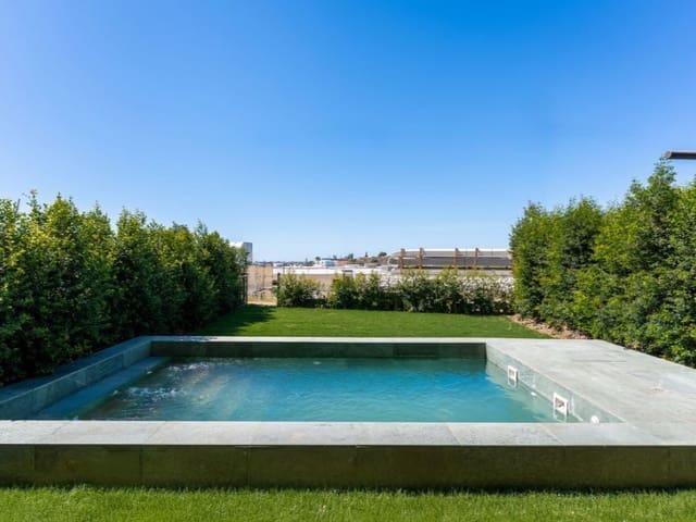 2 Zimmer Apartment zu verkaufen in Centro ciudad, Fuengirola mit Pool Garage - 799.000 € (Ref: 9576494)