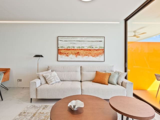 2 Zimmer Apartment zu verkaufen in Centro ciudad, Fuengirola mit Pool Garage - 799.000 € (Ref: 9576494)