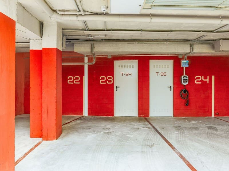 2 soverom Leilighet til salgs i Fuengirola med svømmebasseng garasje - € 799 000 (Ref: 9576494)