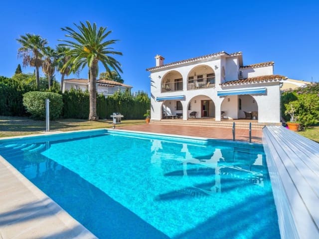 5 bedroom Villa for sale in Nueva Atalaya, Estepona with pool garage - € 1,399,900 (Ref: 9576495)