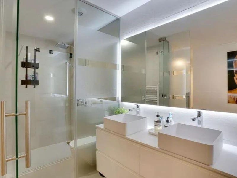 3 makuuhuone Huoneisto myytävänä paikassa Estepona mukana uima-altaan 
autotalli - 779 000 € (Ref: 9576496)