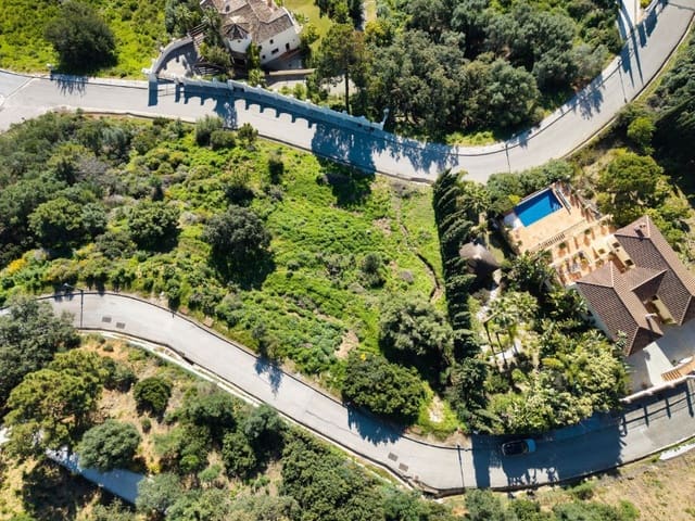 Terreno Non Edificato in vendita in La Zagaleta, Benahavís - 599.000 € (Rif: 9576499)