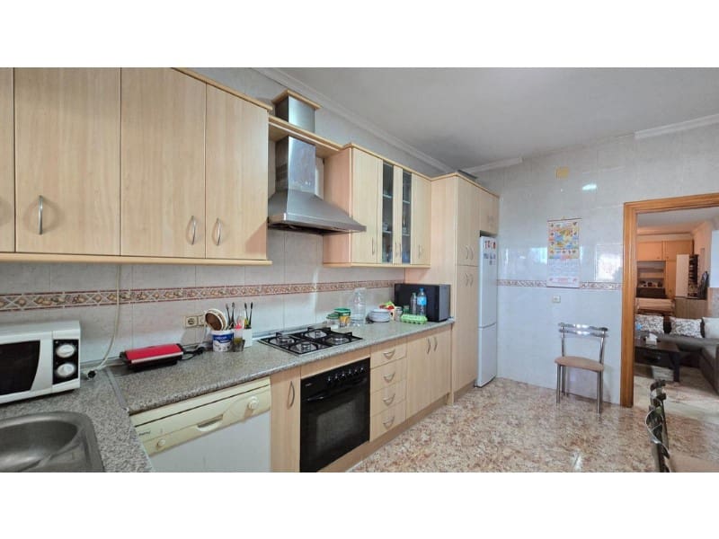 2 makuuhuone Huvila myytävänä paikassa Arroyo de la Miel mukana uima-altaan 
autotalli - 550 000 € (Ref: 9576501)