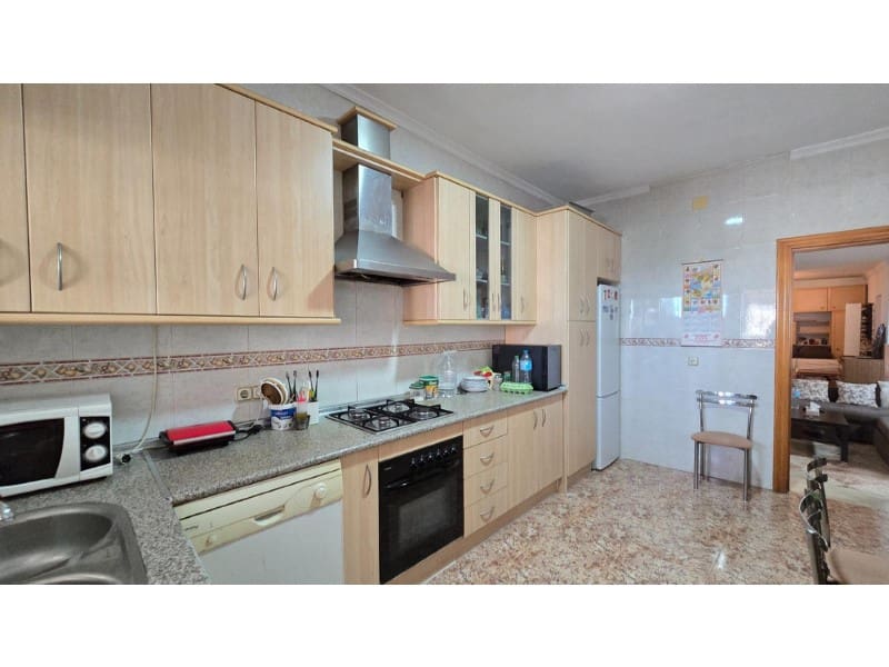 2 makuuhuone Huvila myytävänä paikassa Arroyo de la Miel mukana uima-altaan 
autotalli - 550 000 € (Ref: 9576501)