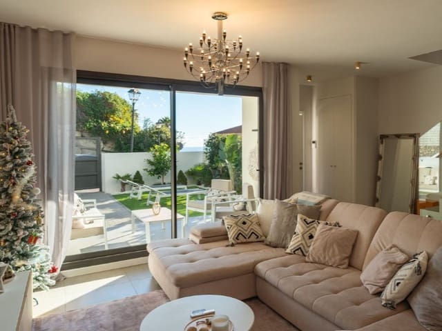 3 makuuhuone Huvila myytävänä paikassa Riviera del Sol, Mijas mukana uima-altaan - 690 000 € (Ref: 9576502)