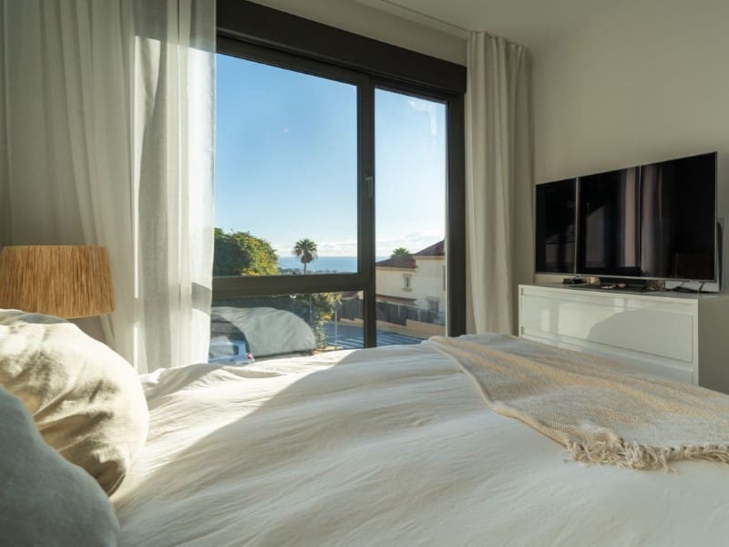 3 makuuhuone Huvila myytävänä paikassa Riviera del Sol mukana uima-altaan - 690 000 € (Ref: 9576502)