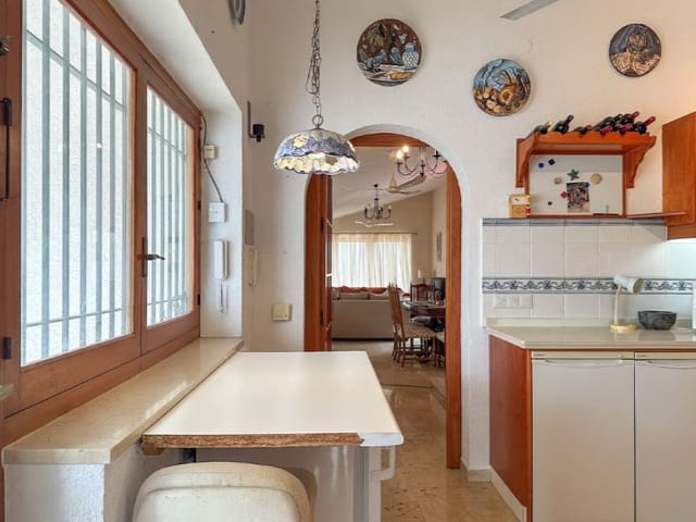 3 sovrum Villa till salu i Hipódromo - Cerrado del Águila, Mijas med pool garage - 699 000 € (Ref: 9576503)