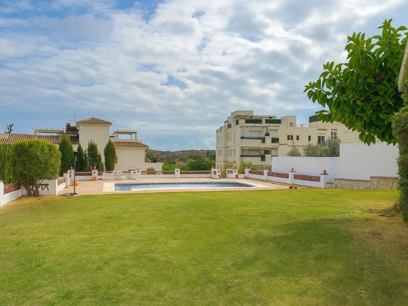 Chalet de 3 habitaciones en Mijas en venta con piscina garaje - 699.000 € (Ref: 9576503)