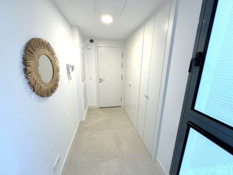 3 slaapkamer Appartement te koop in Marbesa met zwembad garage - € 685.000 (Ref: 9576504)