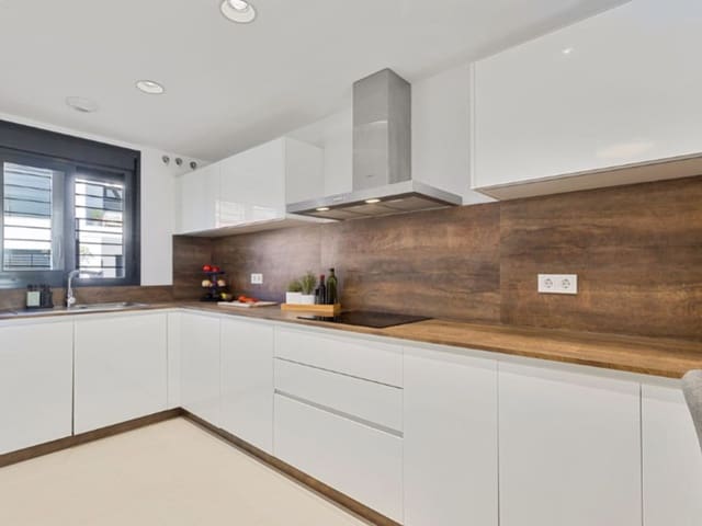 3 sypialnia Dom na sprzedaż w El Faro de Calaburra - Chaparral, Mijas z basenem - 695 000 € (Ref: 9576505)