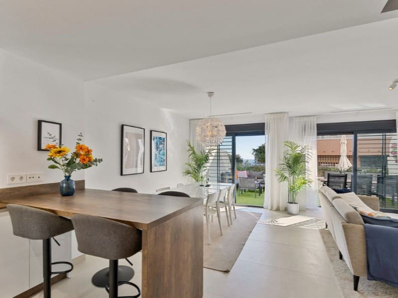 Casa de 3 habitaciones en Mijas Costa en venta con piscina - 695.000 € (Ref: 9576505)