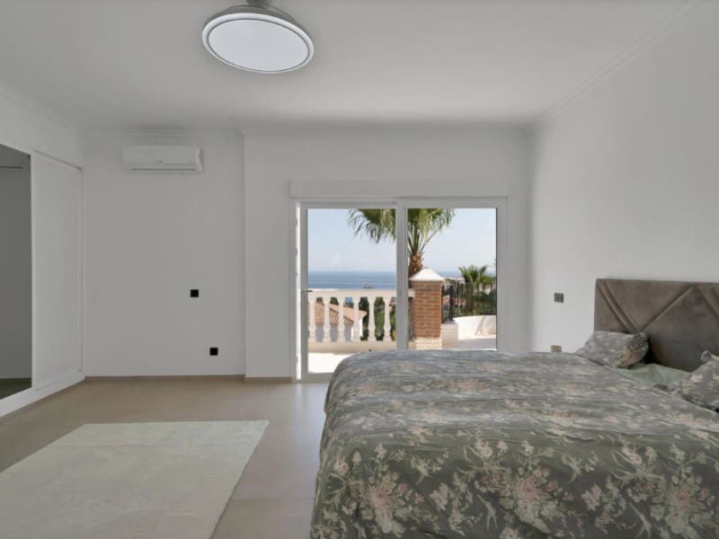 9 makuuhuone Huvila myytävänä paikassa Benalmadena Costa mukana uima-altaan - 2 950 000 € (Ref: 9576506)