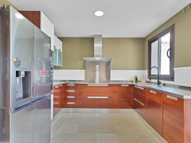 3 makuuhuone Huoneisto myytävänä paikassa Nueva Andalucia - 1 550 000 € (Ref: 9576510)