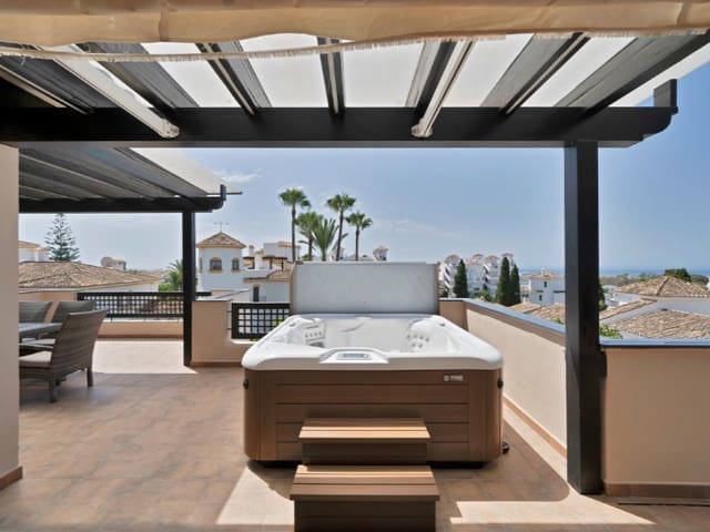 3 makuuhuone Huoneisto myytävänä paikassa Nueva Andalucía Centro, Marbella - 1 550 000 € (Ref: 9576510)