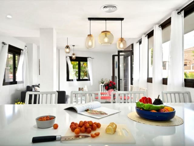 3 makuuhuone Huvila myytävänä paikassa Riviera del Sol, Mijas - 549 000 € (Ref: 9576513)