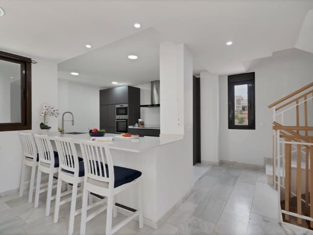 3 makuuhuone Huvila myytävänä paikassa Riviera del Sol, Mijas - 549 000 € (Ref: 9576513)