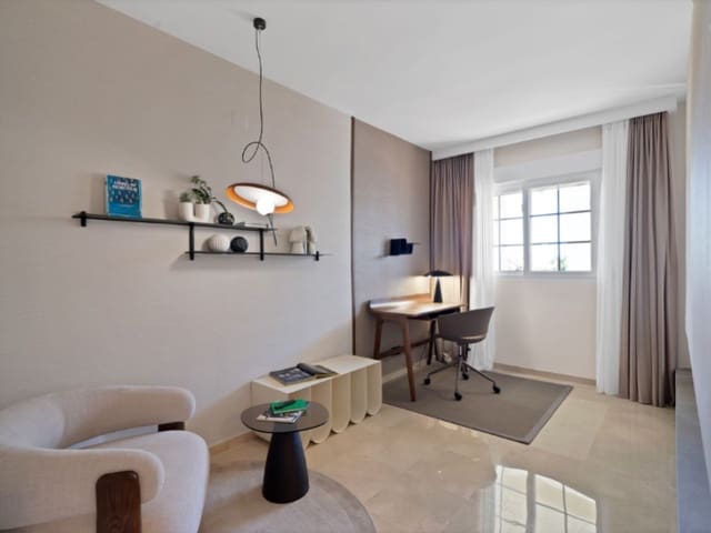 2 Zimmer Apartment zu verkaufen in Marbella Centro, Marbella mit Pool - 1.199.000 € (Ref: 9576514)