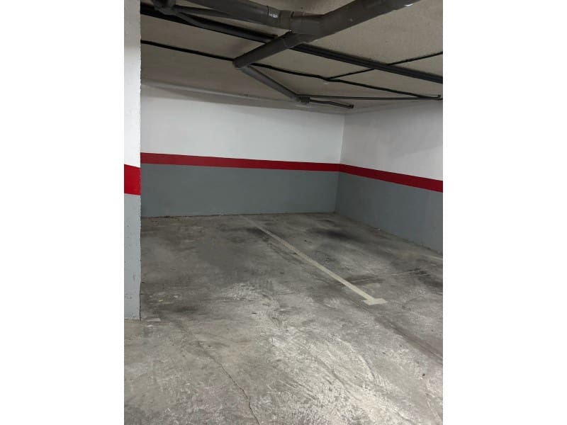 2 bedroom Apartment for sale in Marbella with pool - € 1,199,000 (Ref: 9576514)