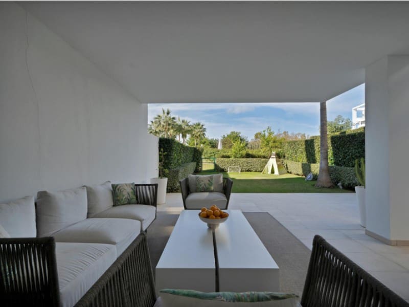 3 sypialnia Apartament na sprzedaż w Estepona z basenem - 895 000 € (Ref: 9576517)