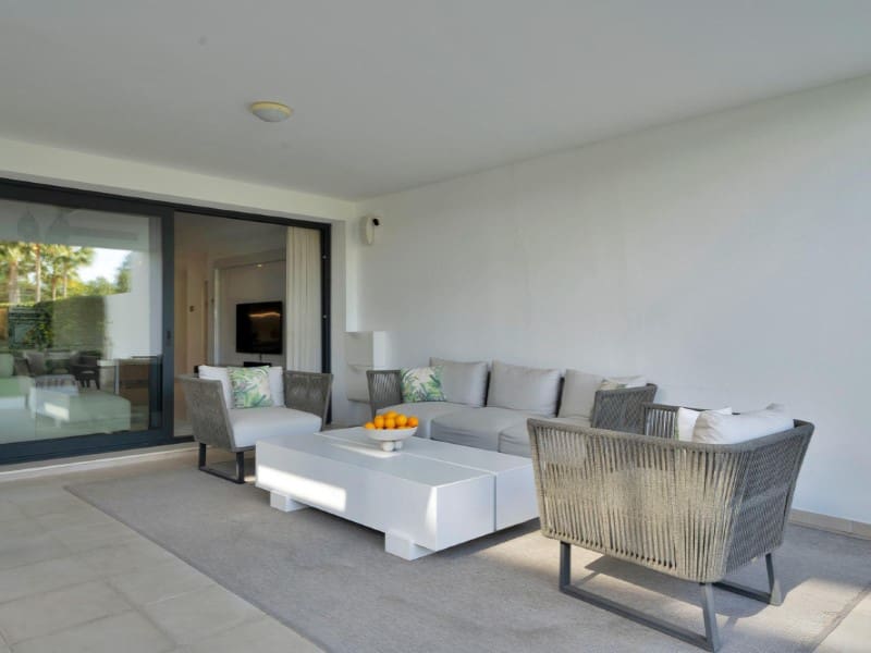 3 sypialnia Apartament na sprzedaż w Estepona z basenem - 895 000 € (Ref: 9576517)