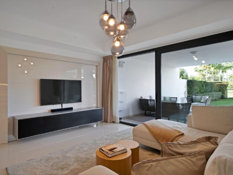 3 sypialnia Apartament na sprzedaż w Estepona z basenem - 895 000 € (Ref: 9576517)