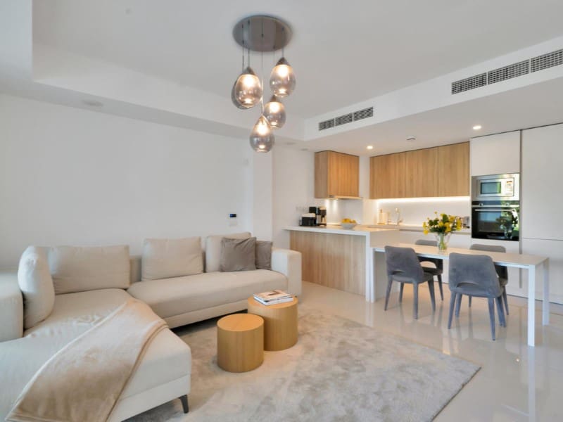 3 sypialnia Apartament na sprzedaż w Estepona z basenem - 895 000 € (Ref: 9576517)