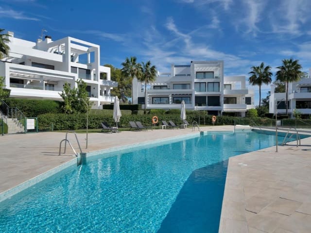 3 bedroom Apartment for sale in Atalaya-Isdabe, Estepona with pool - € 895,000 (Ref: 9576517)