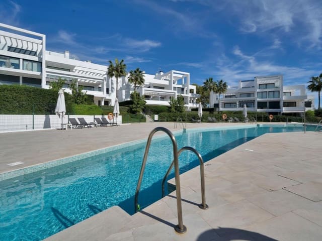 3 bedroom Apartment for sale in Atalaya-Isdabe, Estepona with pool - € 895,000 (Ref: 9576517)