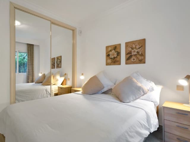 2 sovrum Lägenhet till salu i La Carolina - Guadalpín, Marbella med pool - 575 000 € (Ref: 9576519)