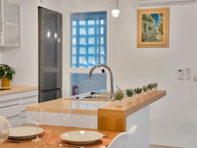 2 sovrum Lägenhet till salu i La Carolina - Guadalpín, Marbella med pool - 575 000 € (Ref: 9576519)