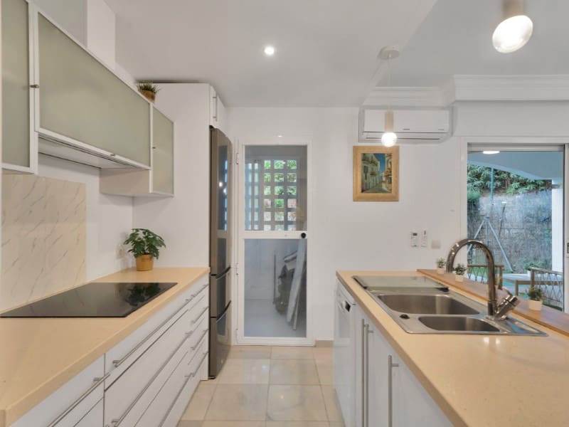 2 sovrum Lägenhet till salu i Golden Mile med pool - 575 000 € (Ref: 9576519)