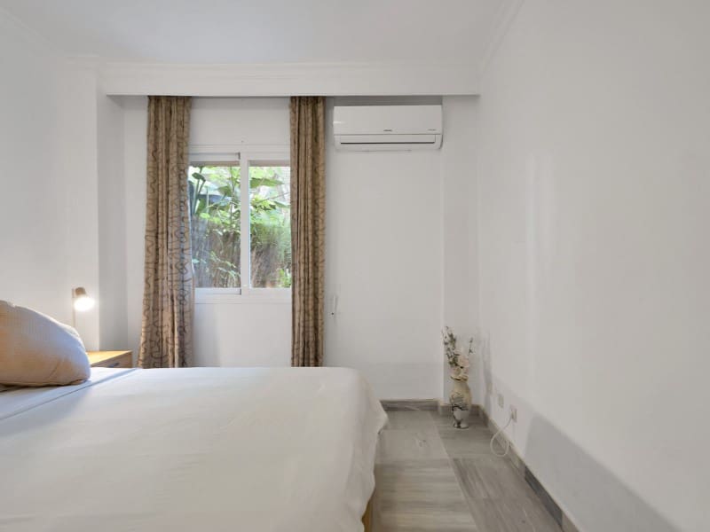 2 sovrum Lägenhet till salu i Golden Mile med pool - 575 000 € (Ref: 9576519)