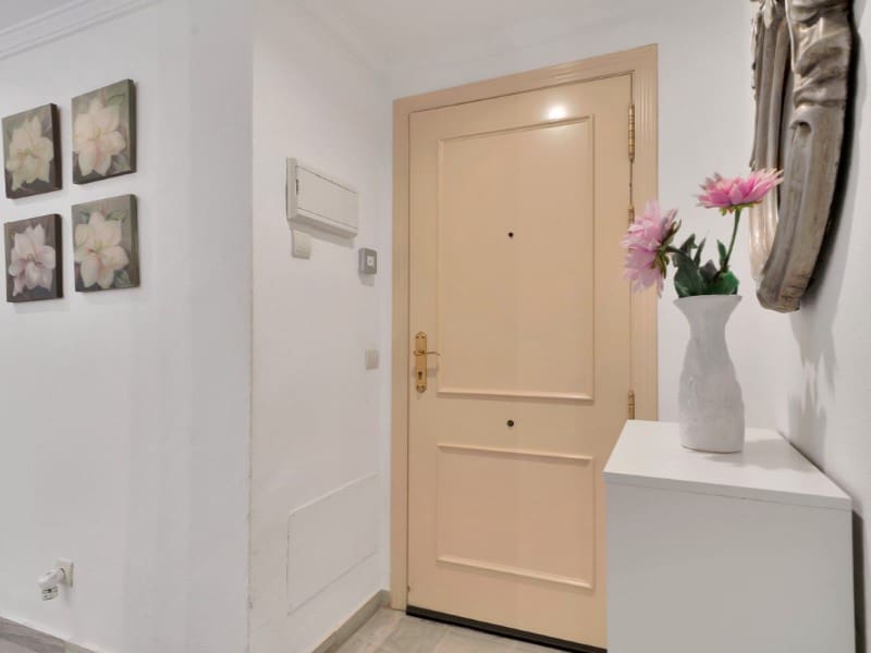 2 sovrum Lägenhet till salu i Golden Mile med pool - 575 000 € (Ref: 9576519)