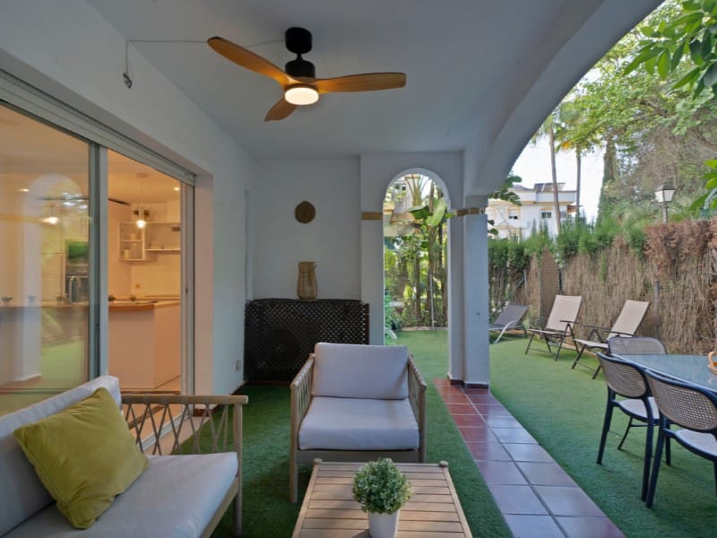 2 sovrum Lägenhet till salu i Golden Mile med pool - 575 000 € (Ref: 9576519)