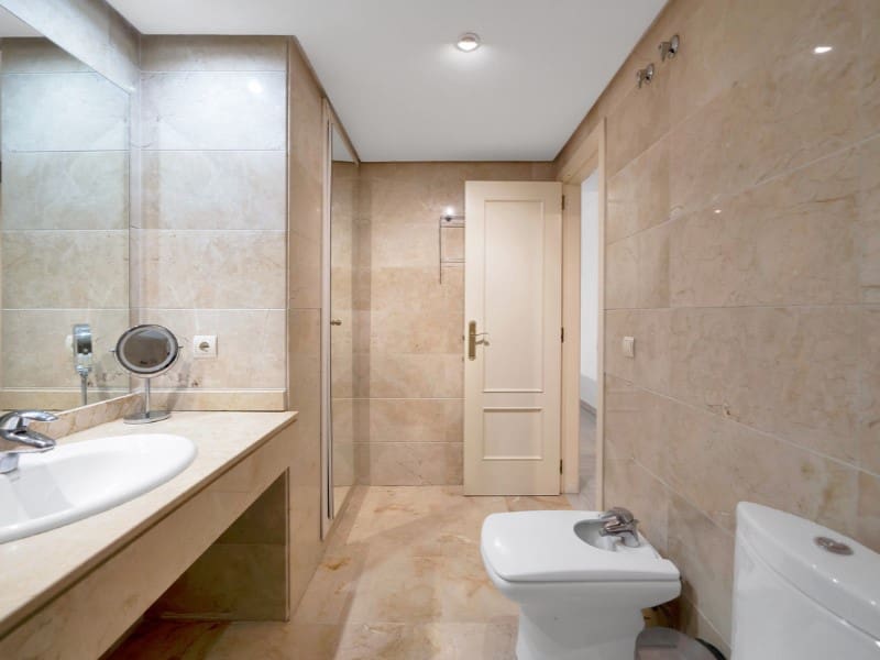 2 sovrum Lägenhet till salu i Golden Mile med pool - 575 000 € (Ref: 9576519)