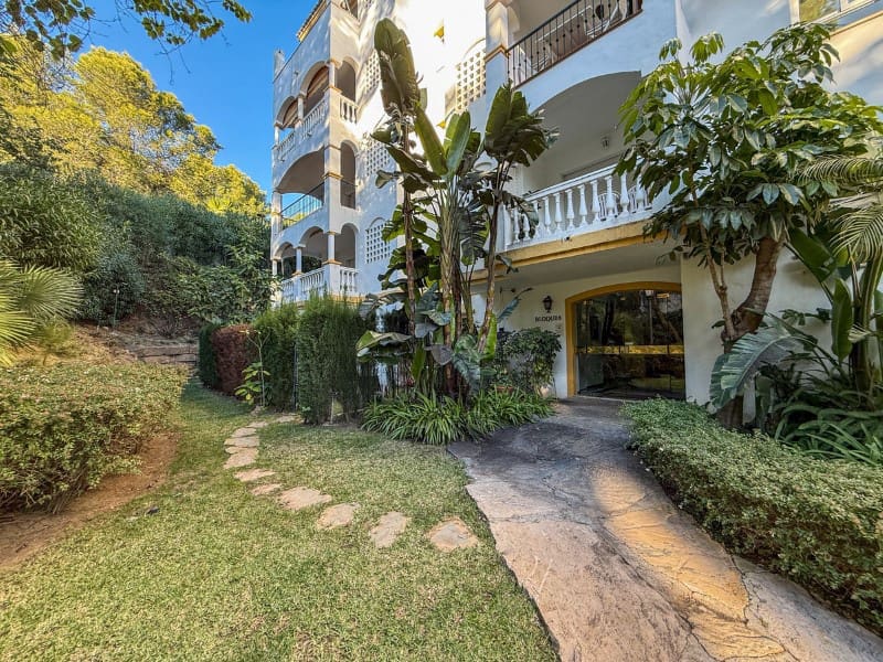 2 sovrum Lägenhet till salu i Golden Mile med pool - 575 000 € (Ref: 9576519)