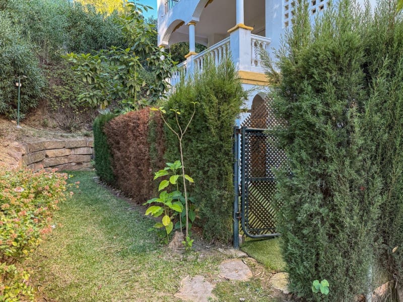 2 sovrum Lägenhet till salu i Golden Mile med pool - 575 000 € (Ref: 9576519)