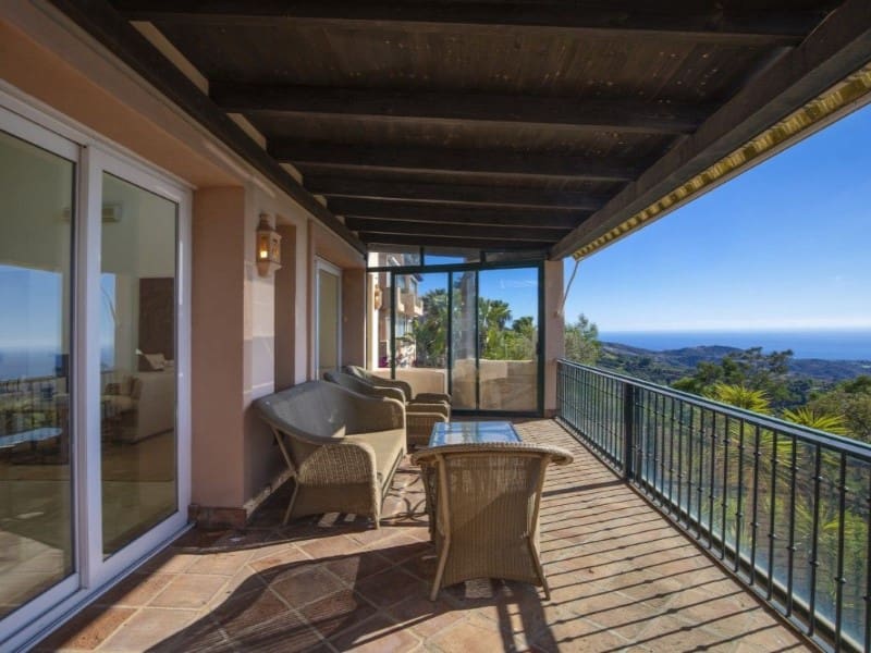 5 Zimmer Villa zu verkaufen in Marbella mit Pool - 1.450.000 € (Ref: 9576520)