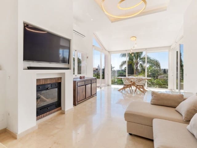 4 sovrum Villa till salu i Mijas Golf, Mijas med pool - 1 380 000 € (Ref: 9576521)