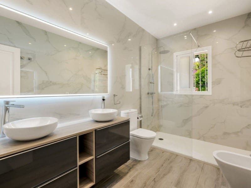 Chalet de 4 habitaciones en Mijas Golf en venta con piscina - 1.380.000 € (Ref: 9576521)