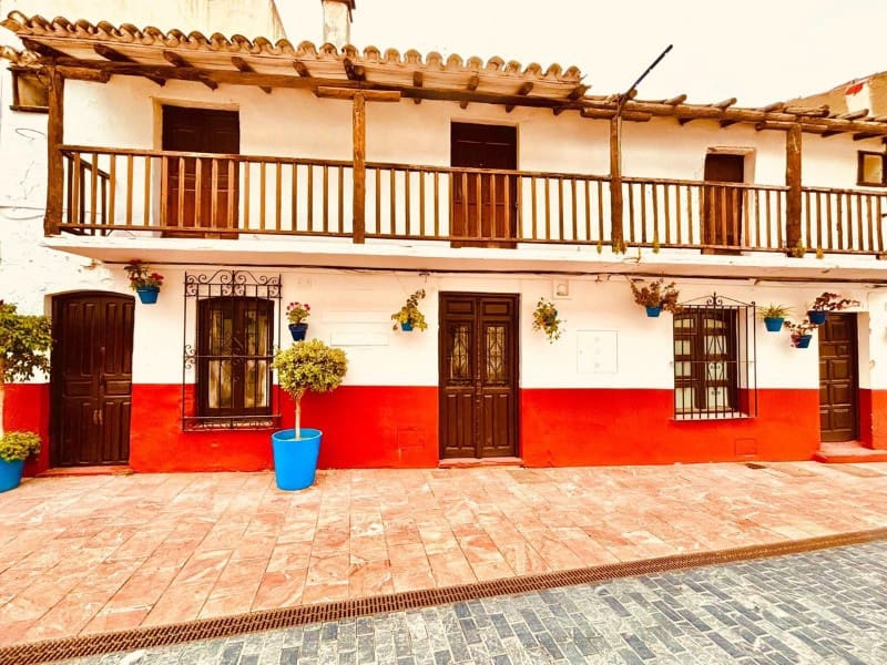 Mark till salu i Estepona - 2 900 000 € (Ref: 9576524)